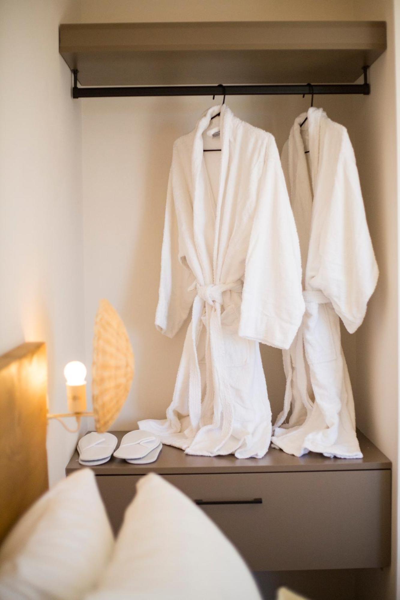 Muses Of Art Villas Afantou Room photo
